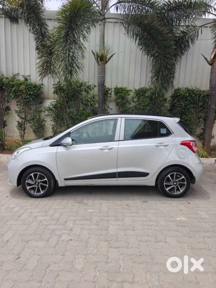 Hyundai Grand I10 Sportz (o) 1.2 At Vtvt, 2017, Petrol