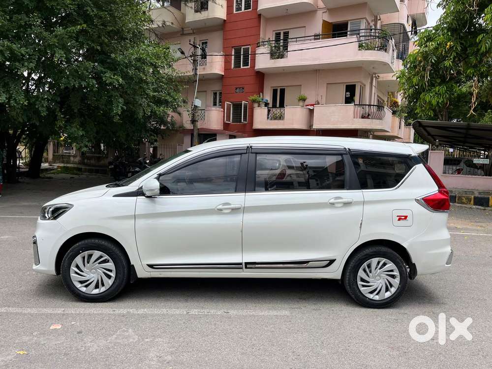 Maruti Suzuki Ertiga Vxi Cng, 2022, Cng & Hybrids