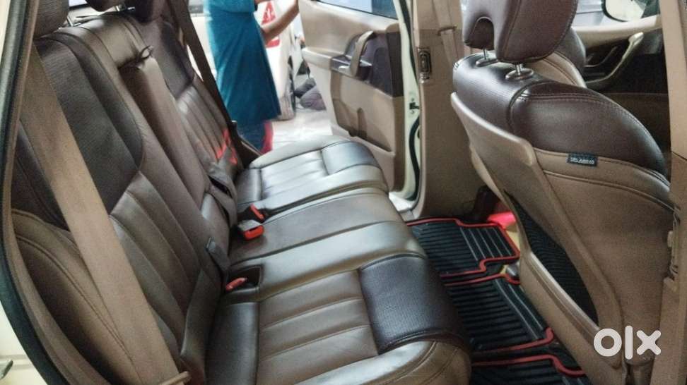 Mahindra Xuv500 W8, 2016, Diesel