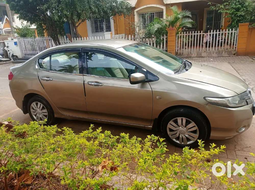 Honda City 2010 Cng & Hybrids 82000 Km Driven