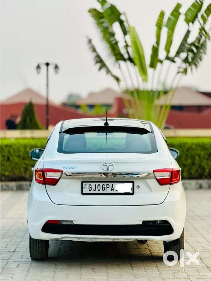 Tata Tigor 1.2 Revotron Xt, 2018, Petrol