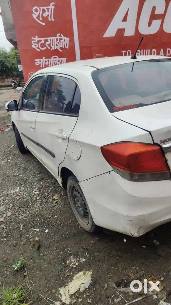 Honda Amaze 1.5 E 2016