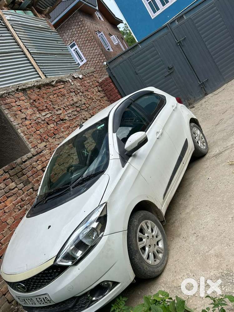 Tata Tiago Petrol 2017