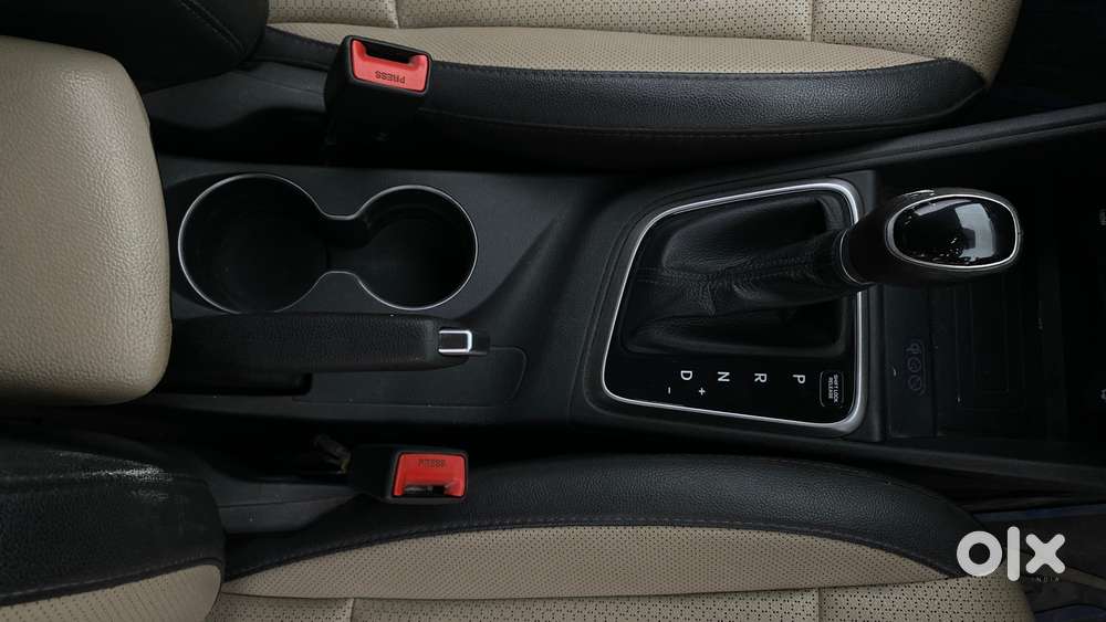 Hyundai Verna 1.5 Sx (o) Vtvt Ivt, 2021, Petrol