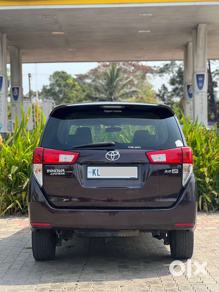 Toyota Innova Crysta 2.8 Z, 2016, Diesel