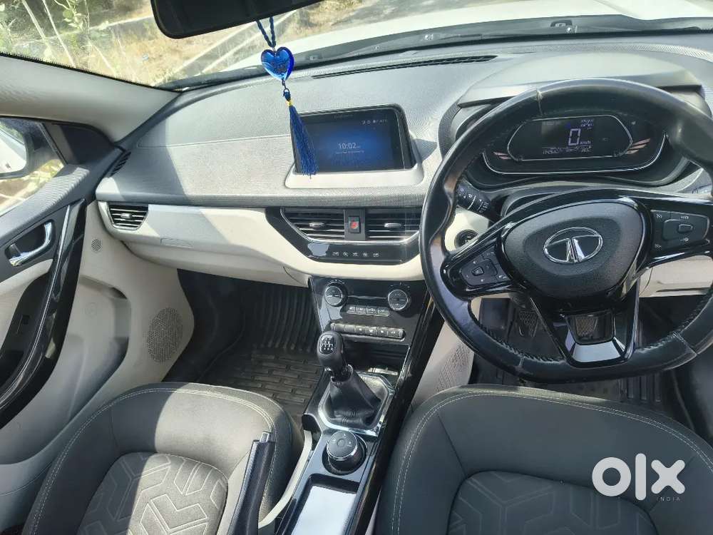 Tata Nexon Xz+ (s) Diesel &mdash; For Sale