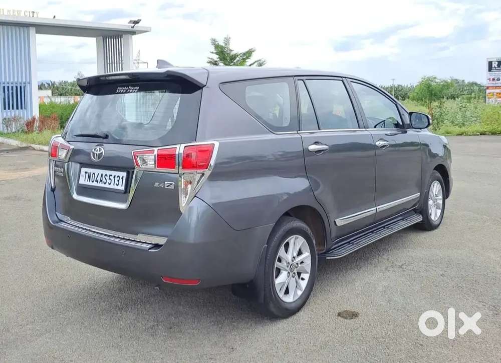 Toyota Innova Crysta 2017 Diesel 154000 Km Driven
