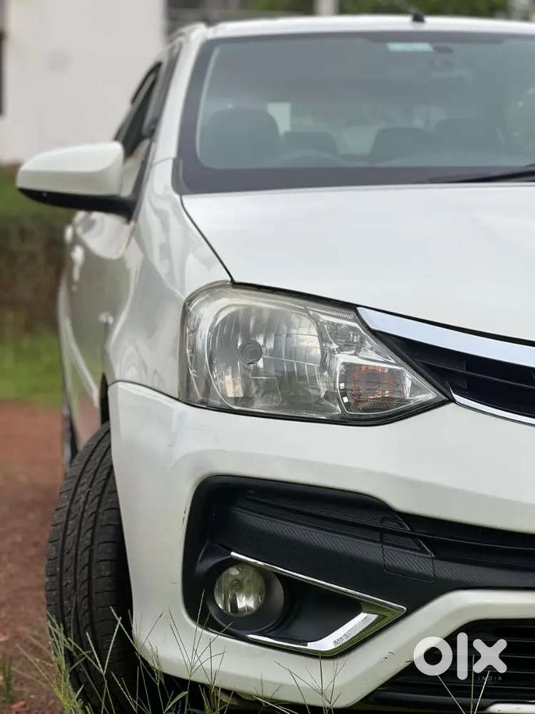 Toyota Etios 2017 Petrol Well Maintained