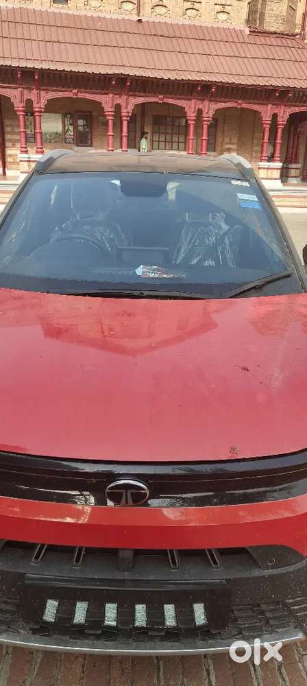 Want To Sale Tata Nexon Top Model Fearless Newest Condition 2024 Nov .
