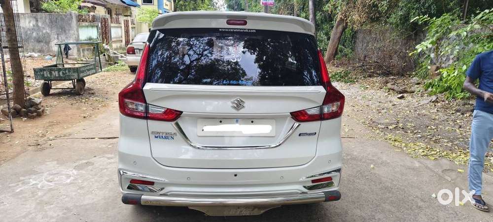Maruti Suzuki Ertiga 1.4 Vxi Cng Anniversary Edition, 2024, Cng & Hy..