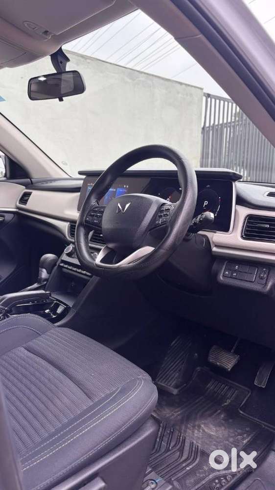 Mahindra Xuv700, 2024, Diesel