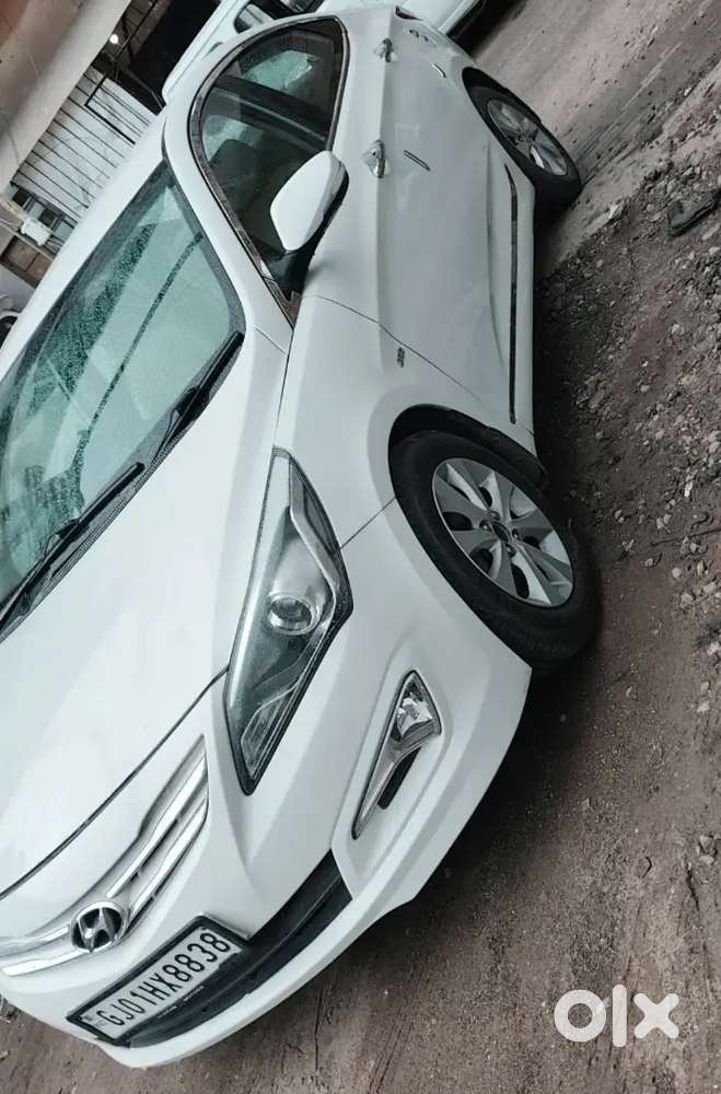 Hyundai  Verna ⛽ Diesel Model 2017 Auto 
Owner3