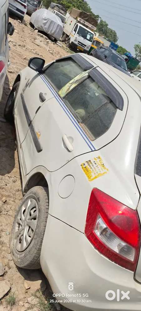 Gadi Ek Dam Achchi Canddisan Me He Petrol And Cng