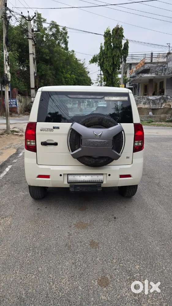 Mahindra Bolero Neo 2023
