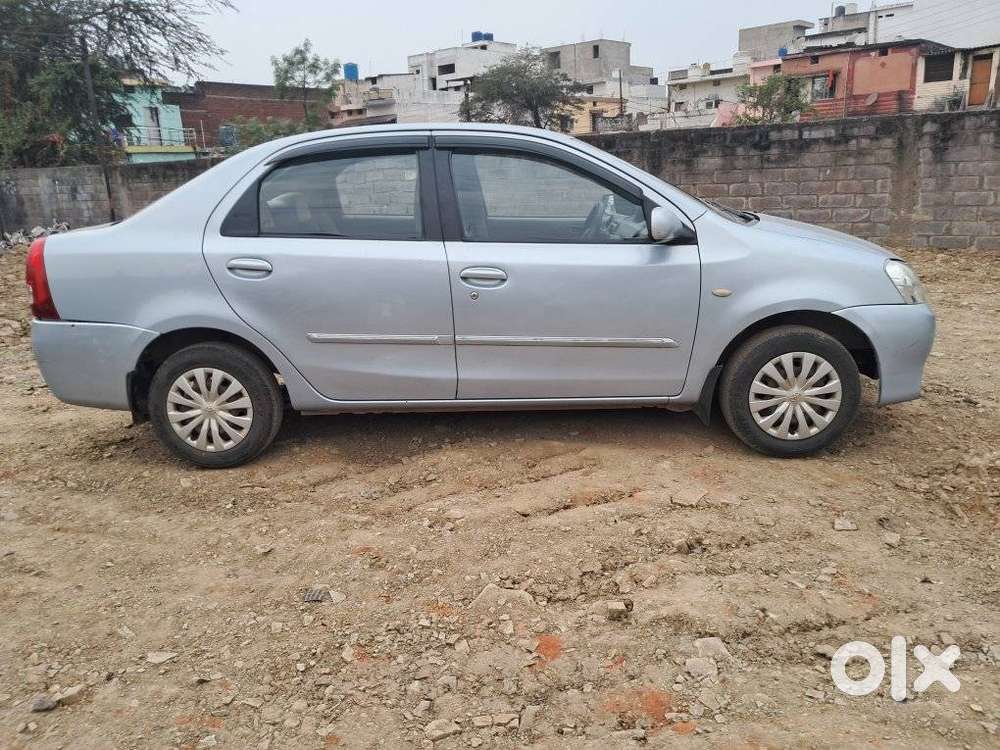 Toyota Etios 2010-2012 G, 2012, Petrol