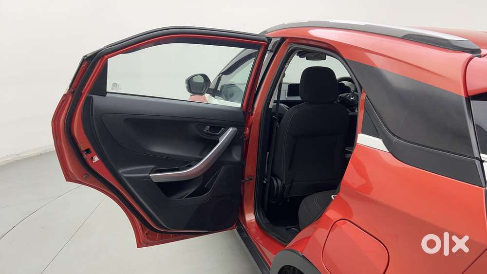 Tata Nexon 1.2 Revotron Xm Plus (s), 2022, Petrol