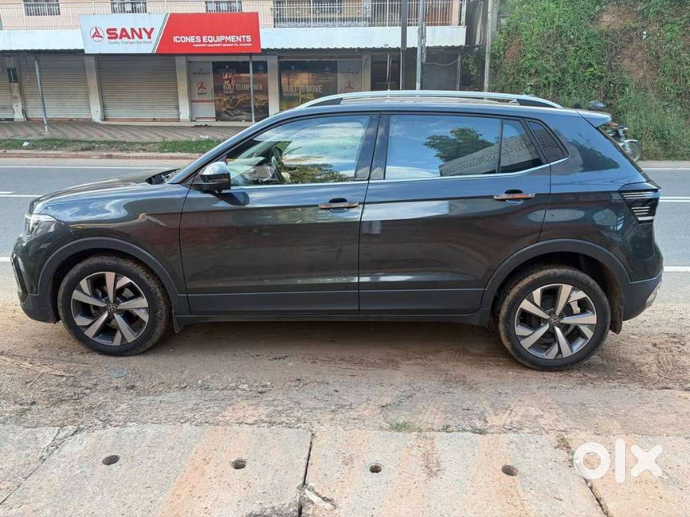 Volkswagen Taigun 1.0 Tsi Topline At, 2023, Petrol