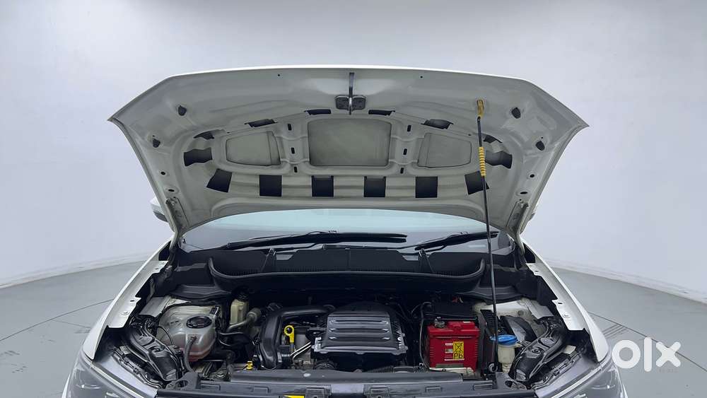 Volkswagen Taigun Topline 1.0 Tsi At (electric Seats), 2021, Petrol