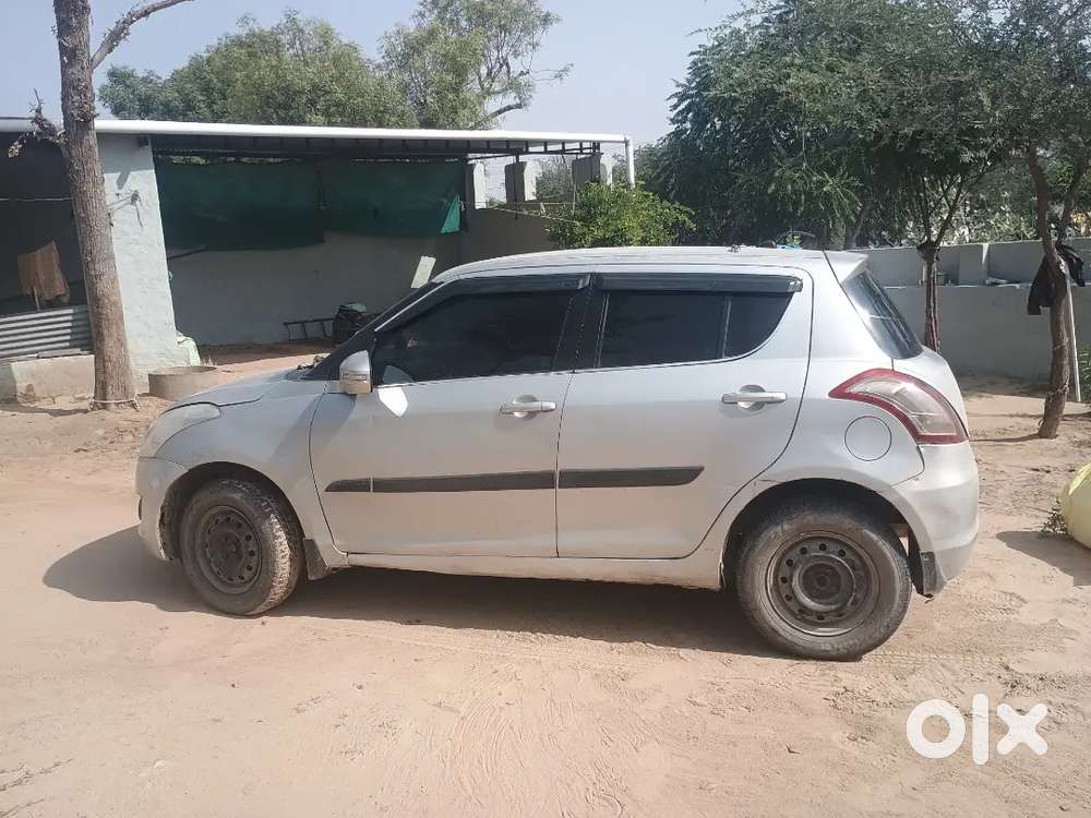 Maruti Suzuki Swift Dzire 2012 Diesel Manual