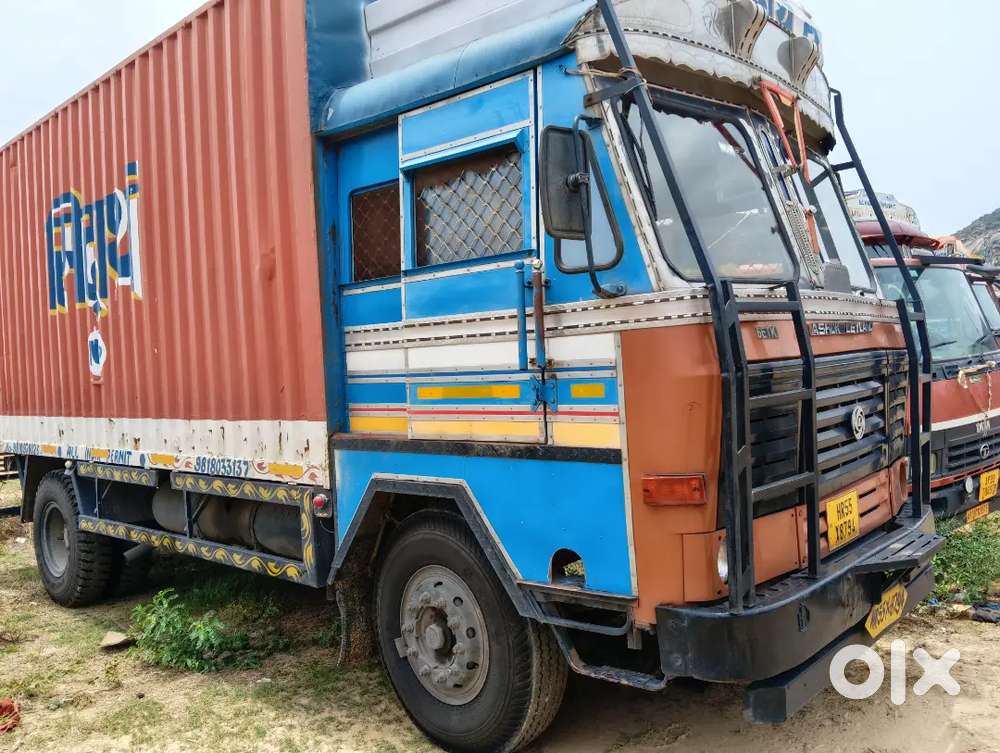 Ashok Leyland Stile 2016 Diesel 115000 Km Driven