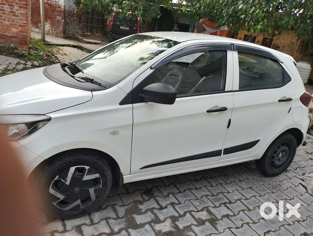 Tata Tiago 2026 Xm Cng Model