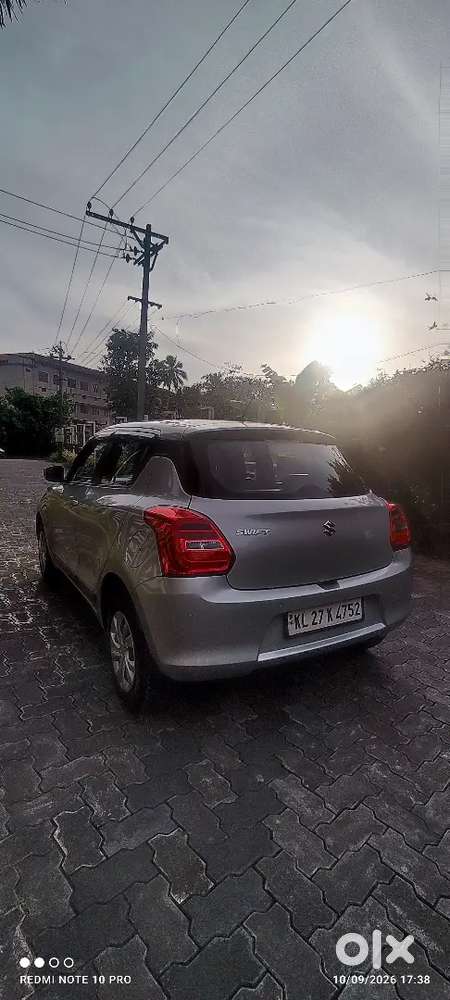 Suzuki Swift Vxi 2021 (25000 Kms) Manual