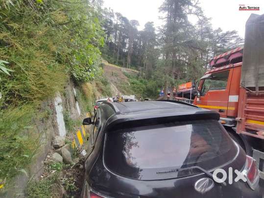 Mahindra Xuv300 1.2 W8 (o) Amt Dual Tone Petrol, 2016, Petrol