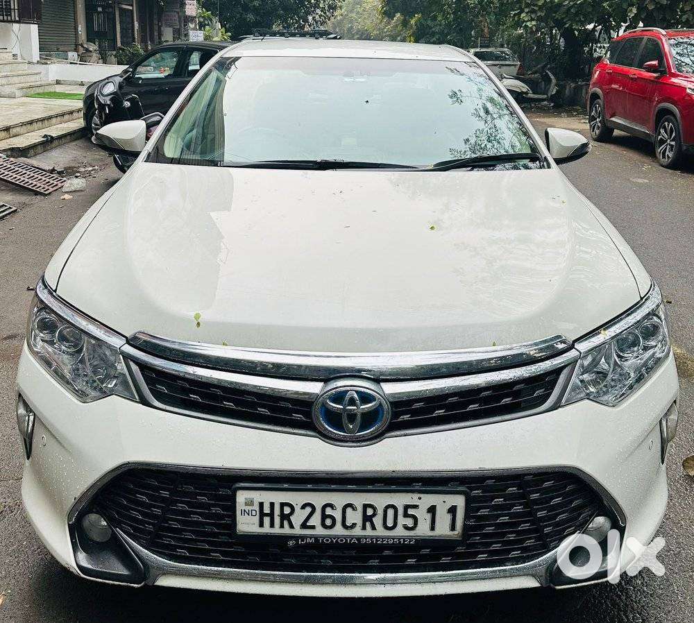 Toyota Camry Hybrid 2.5, 2015, Petrol