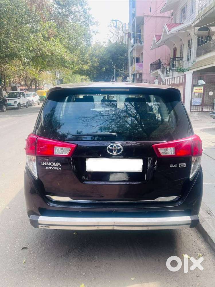 Toyota Innova Crysta 2.4 G Mt, 2016, Diesel