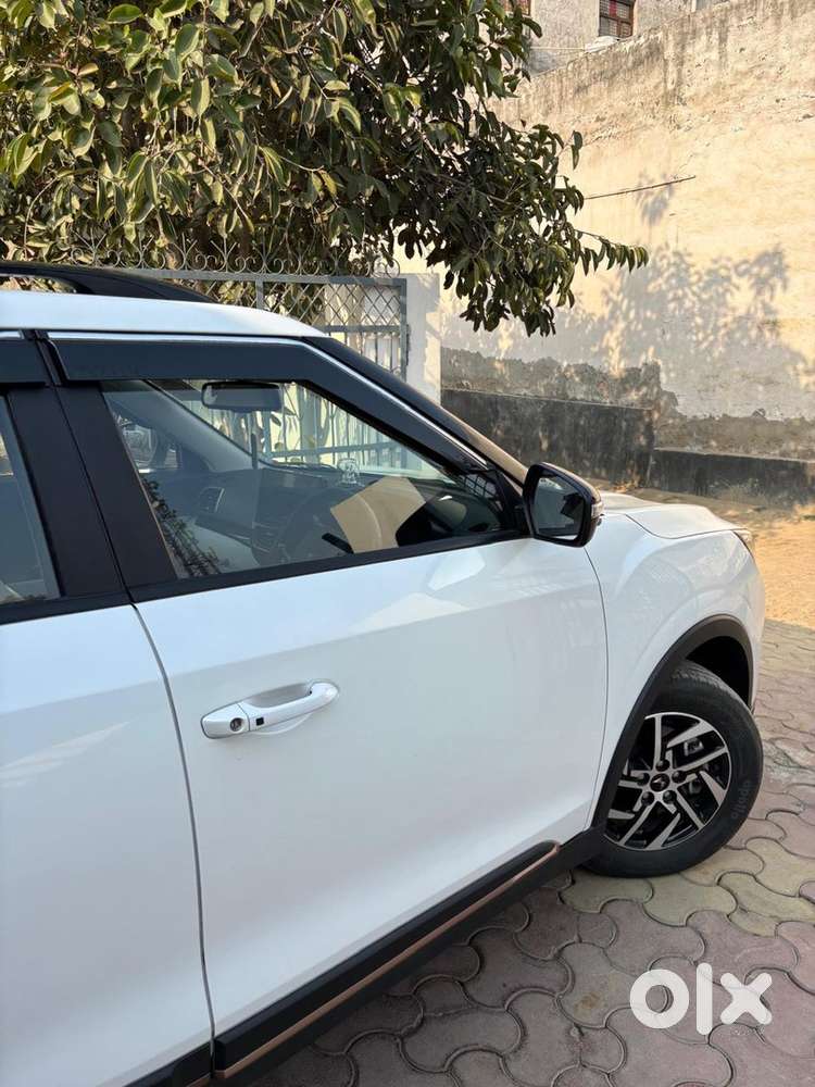Mahindra Xuv400 Ev 2024