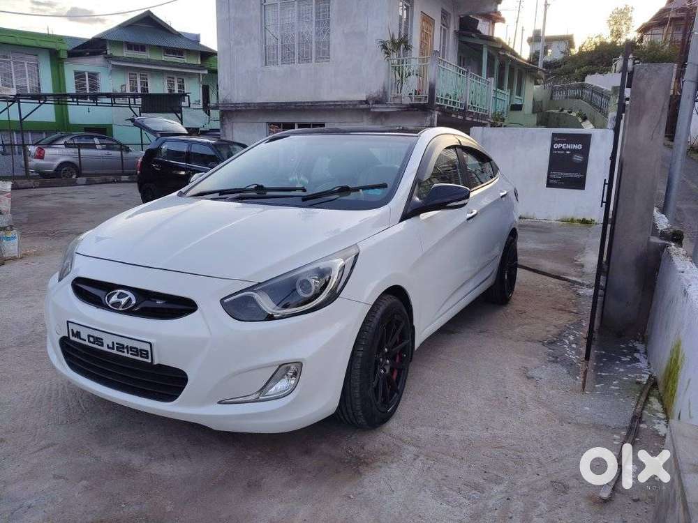 Hyundai Fluidic Verna 1.6 Vtvt S, 2013, Petrol