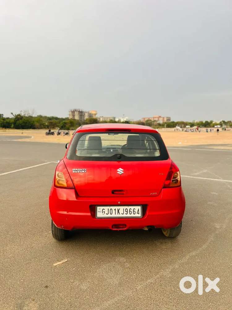 Maruti Suzuki Swift 2011