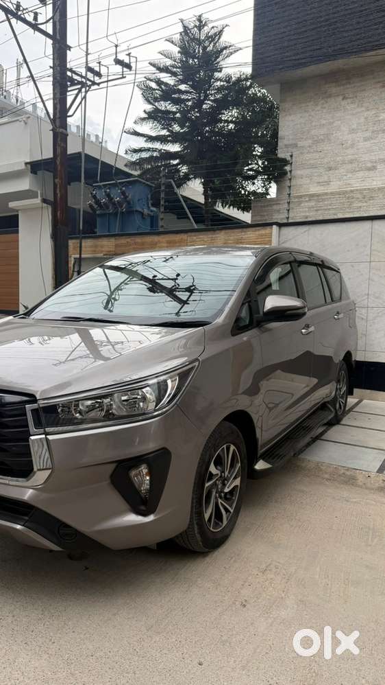 Toyota Innova Crysta 2022