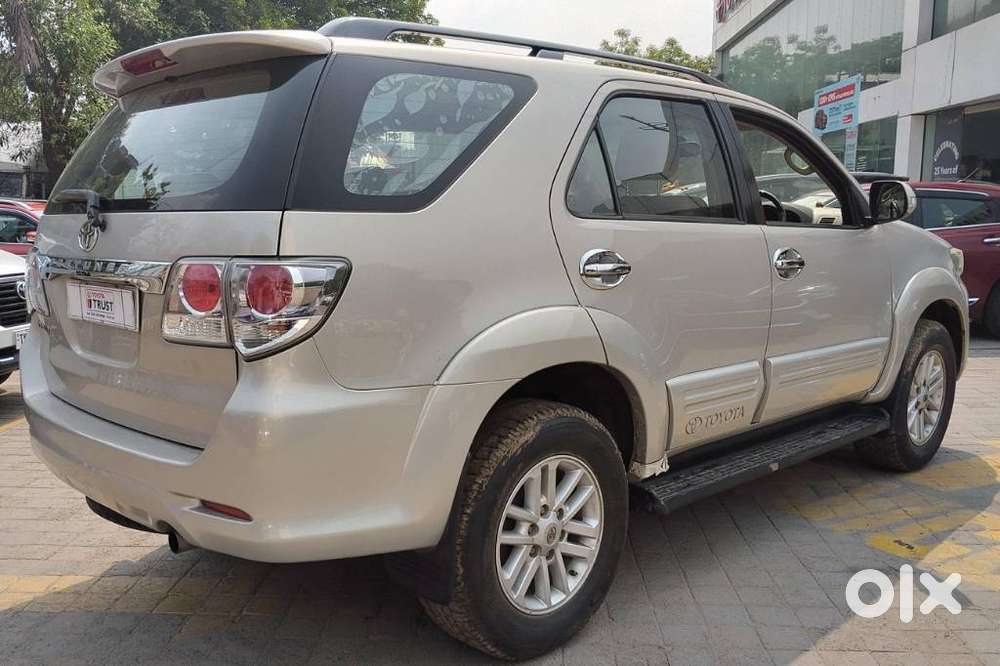Toyota Fortuner 3.0 4x2 Mt, 2012, Diesel