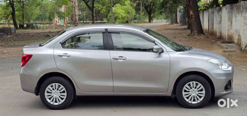 Maruti Suzuki Dzire 1.2 Vxi, 2021, Petrol
