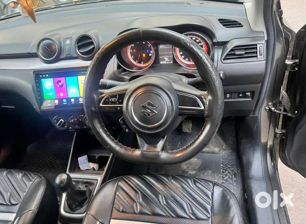 Maruti Suzuki Swift Vxi + Manual, 2022, Petrol