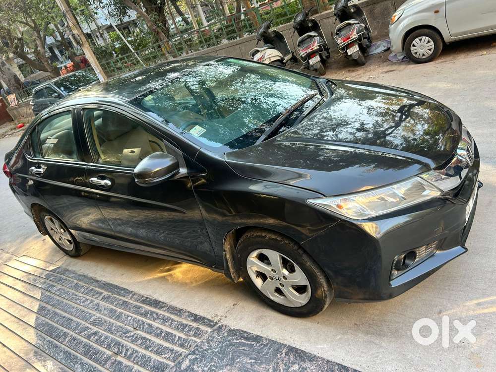 Honda City 1.5 V 4th Gen I-vtec Mt, 2016, Petrol