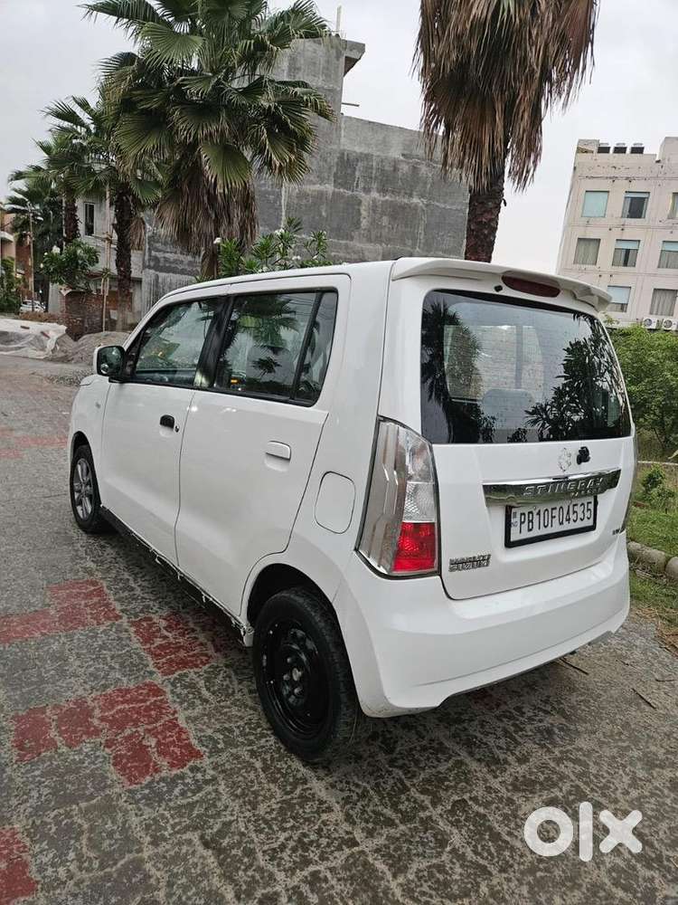 Maruti Suzuki Wagon R Stingray 2016 Petrol Well Maintained