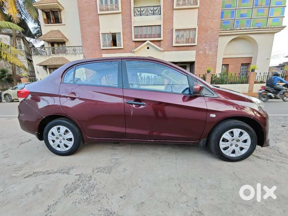 1st Owner Honda Amaze 2014 Petrol 43000 Km Driven