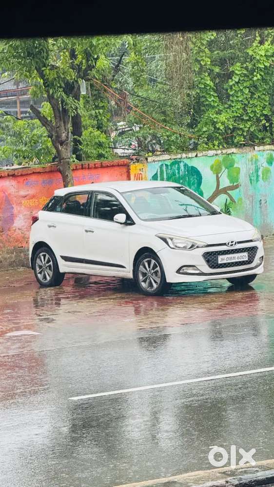 Hyundai I20 Asta Petrol 2015