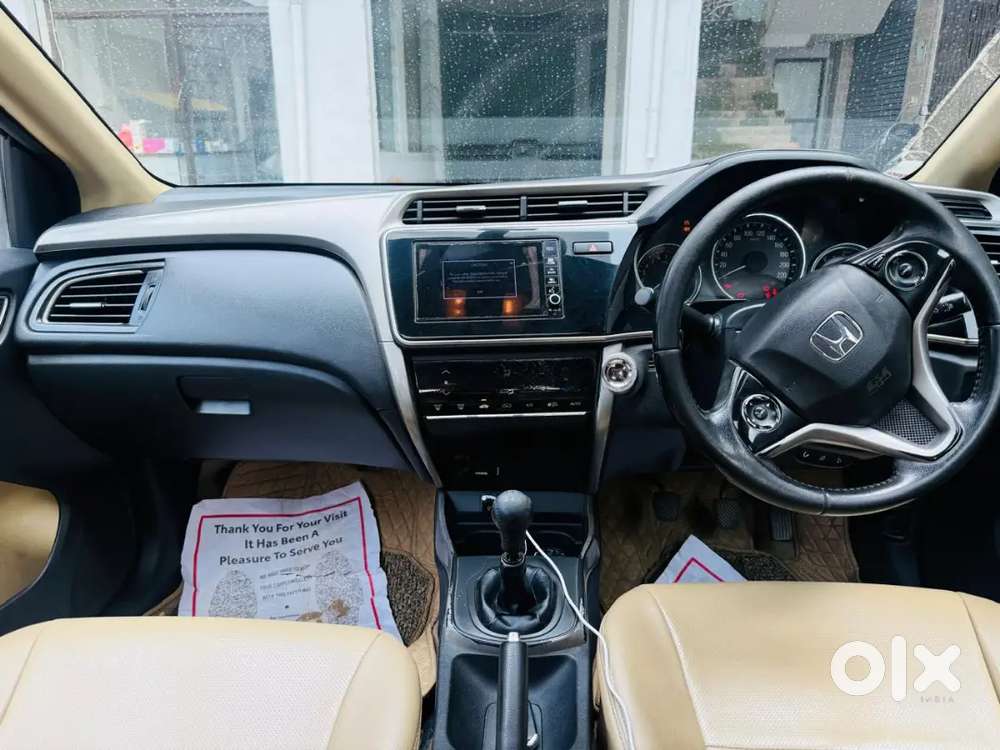 Honda City 1.5 Zx Petrol Manual 2019 Fully Top With Sunroof Push Butto