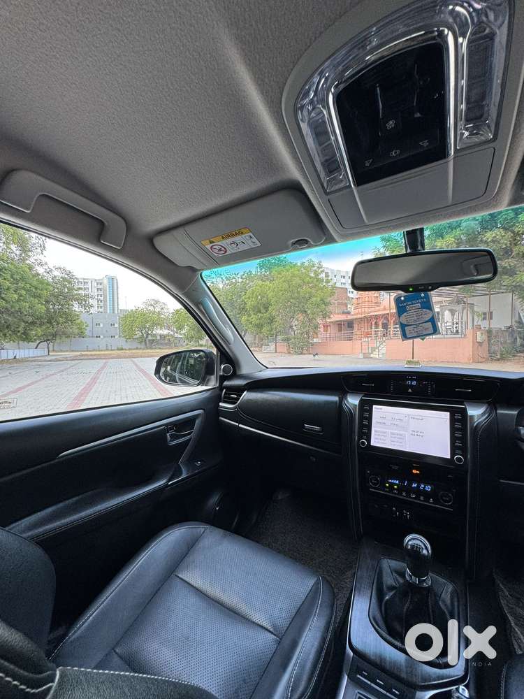 Toyota Fortuner [2021-ongoing] 2.8 2wd Diesel Mt, 2021, Diesel
