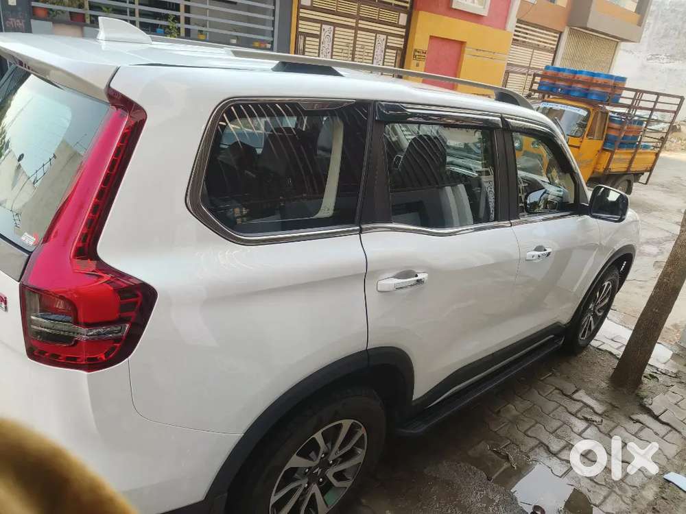 Mahindra Scorpio-n 2025 Diesel 9754 Km Driven