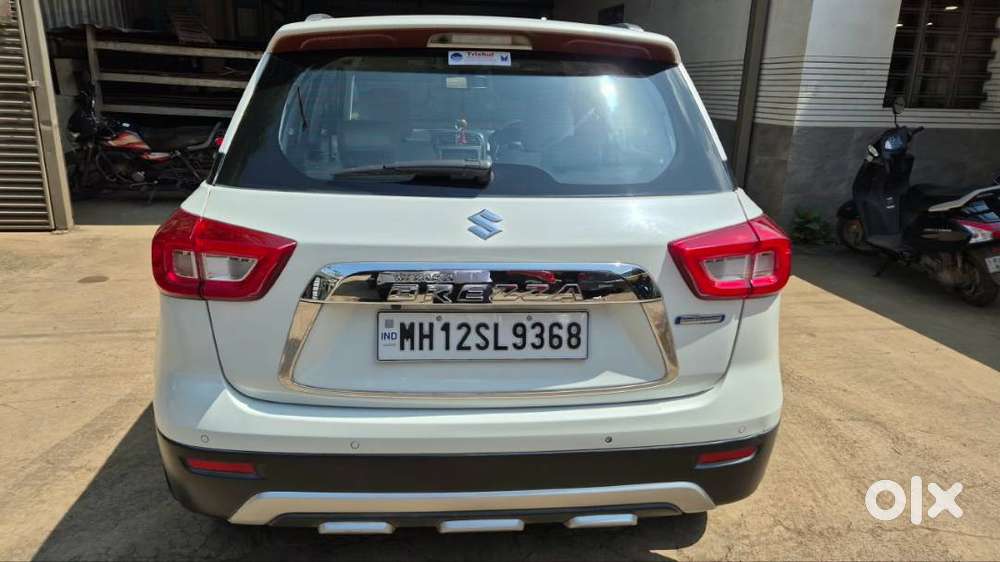 Maruti Brezza White 2020 Variant Zxi Plus