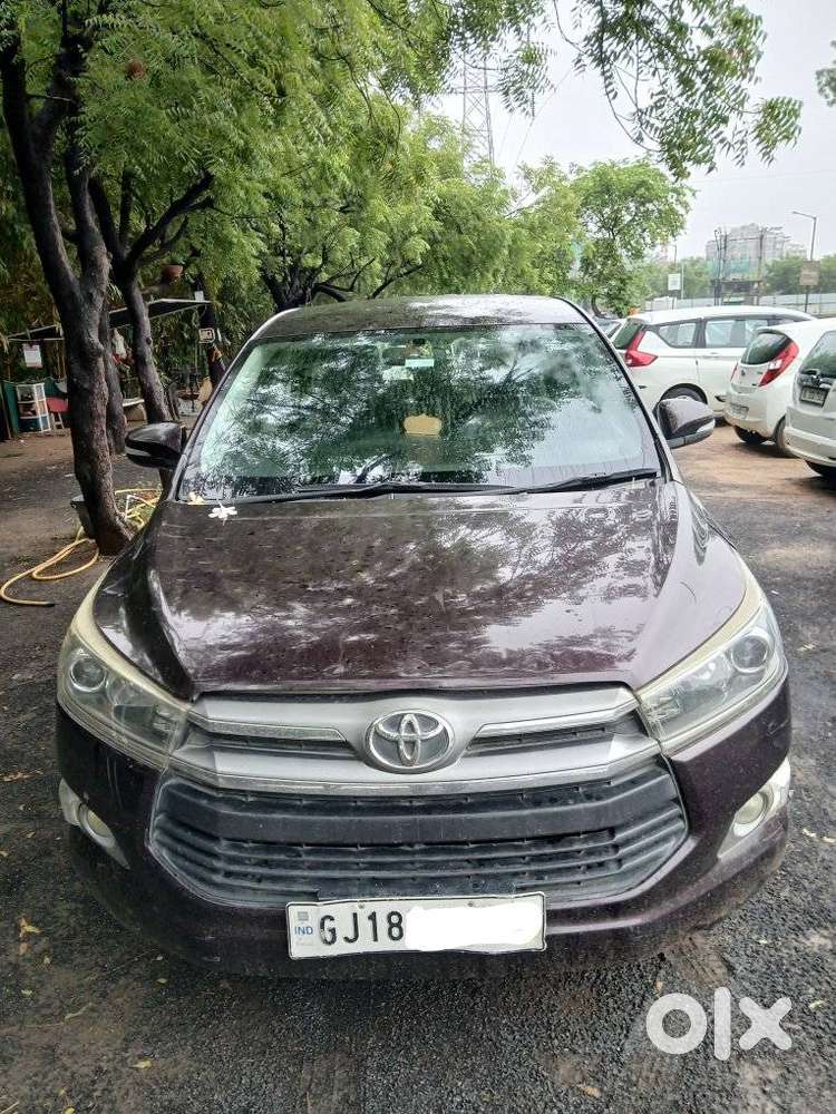 Toyota Innova Crysta 2.4 V, 2016, Diesel