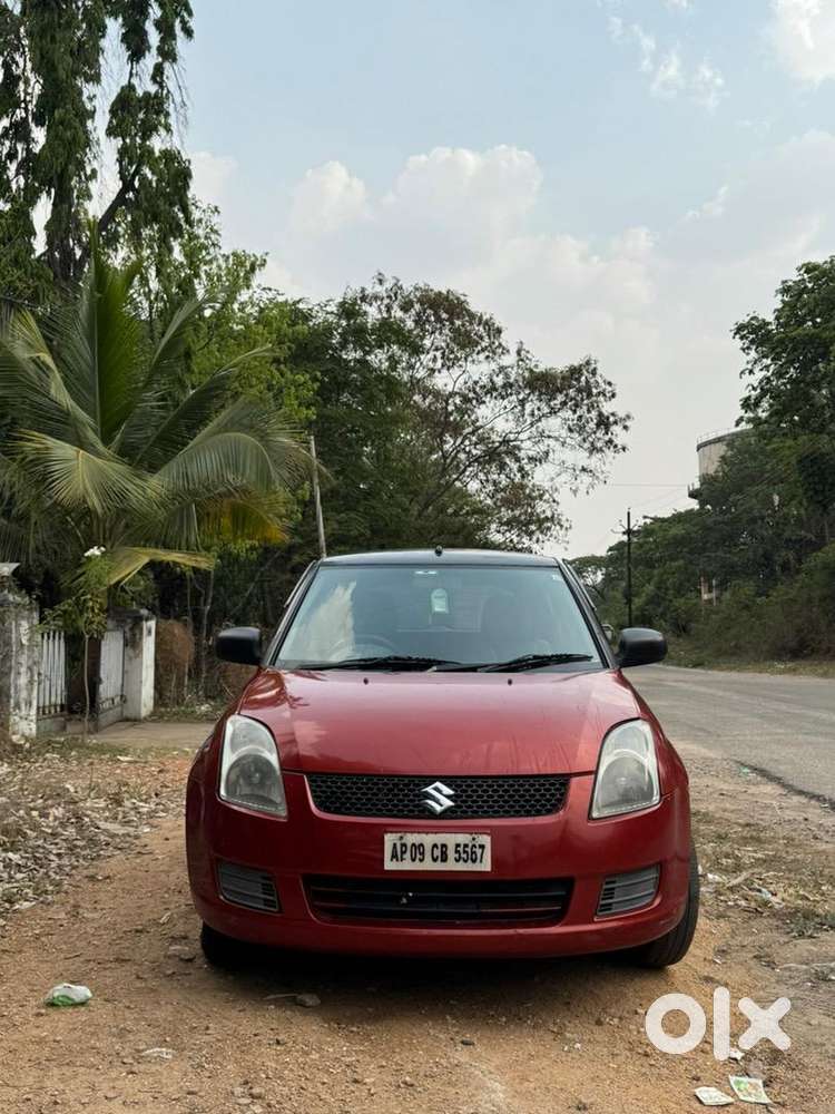 Maruti Suzuki Swift 2011 Petrol Well Maintained