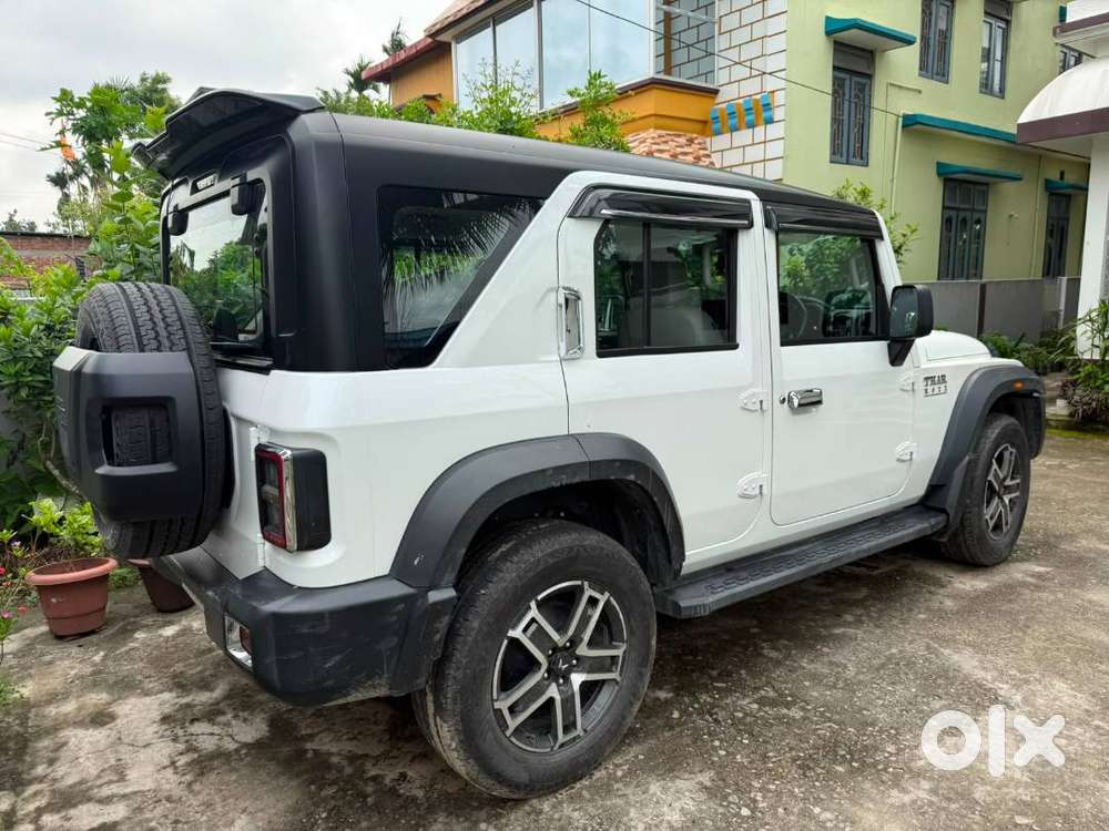 Mahindra Thar Roxx 2025 Petrol Well Maintained