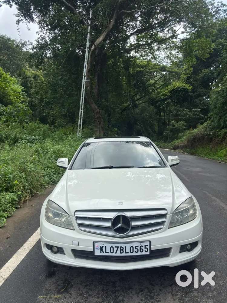 Benz C-220 Manual 2009 Model