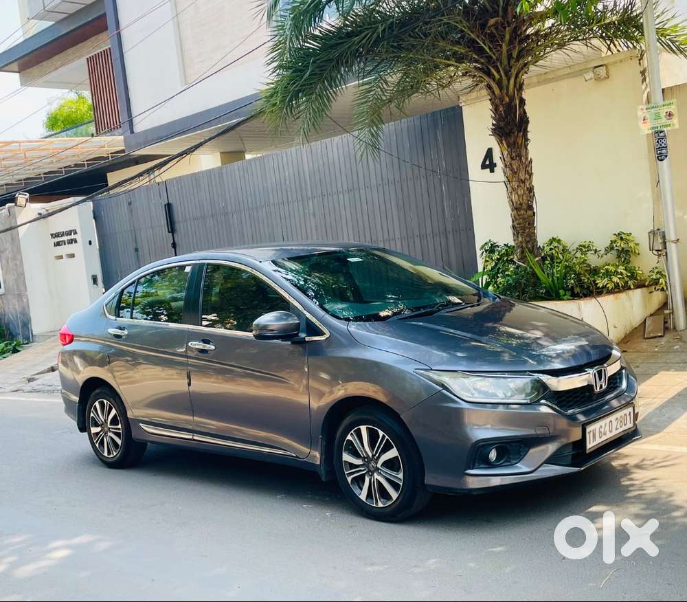 2017 Honda City 1.5 V (petrol) • Showroom Quality •
