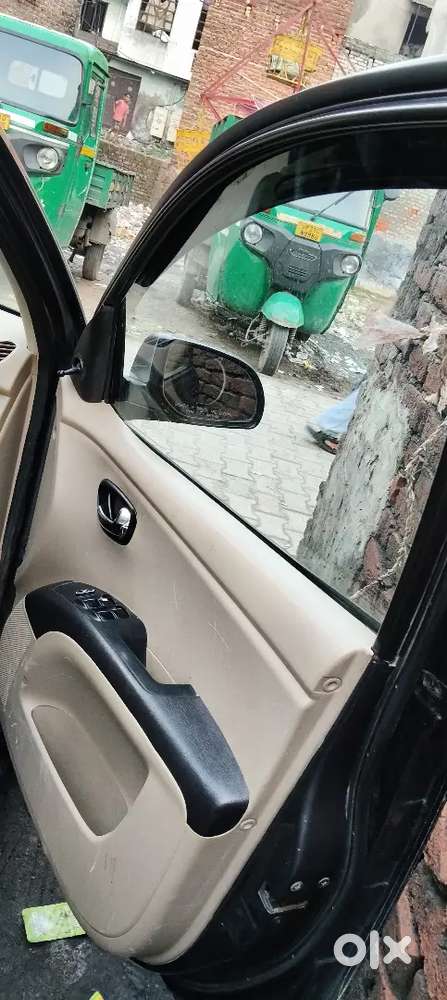 Hyundai I10 2011 Model 90000km Driven